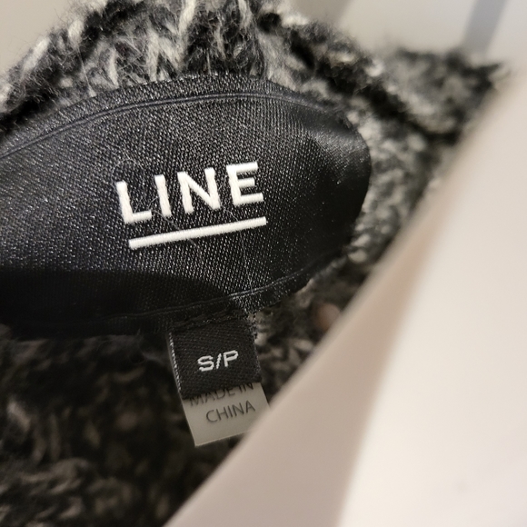 Sweater - Picture 3 of 3